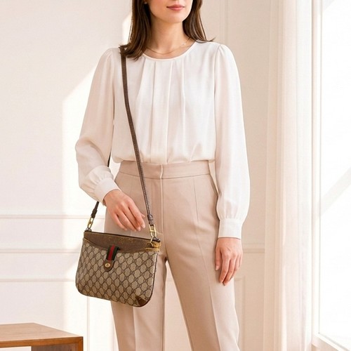 Authentic gucci sherry line - gucci,