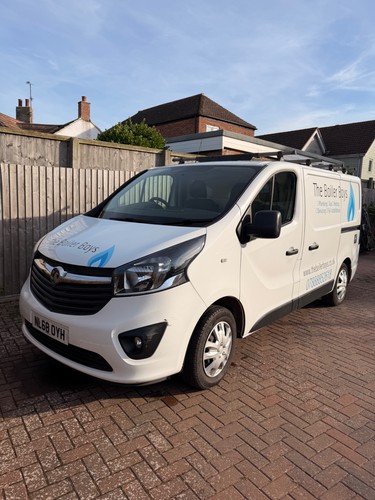 Vauxhall vivaro 6 cdti - vivaro, 1.6