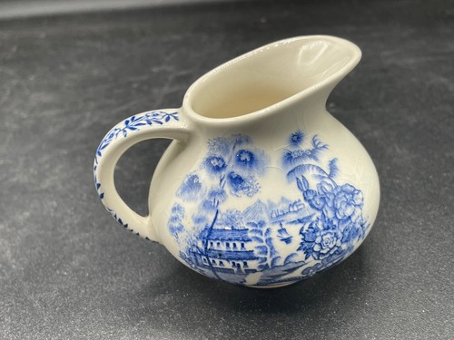 Miniature pitcher royal - pitcher,