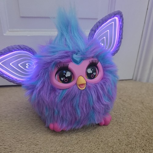 Hasbro purple furby 2023 - furby,