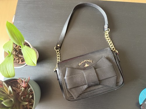 Vivienne westwood bow bag - vivienne,