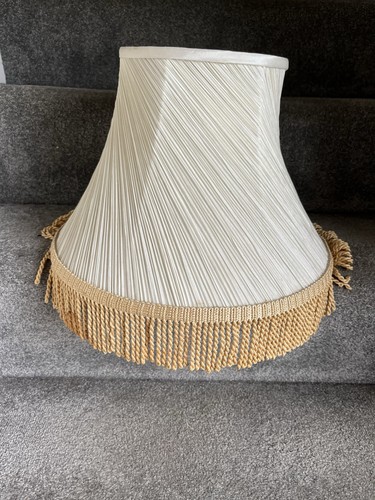 Cream twisted pleat lined - cream,
