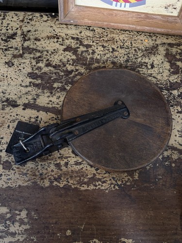 Antique 1920s cast iron - antique,