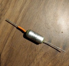 Vintage Paper In Oil 0.1uF capacitor great for pedal board builds