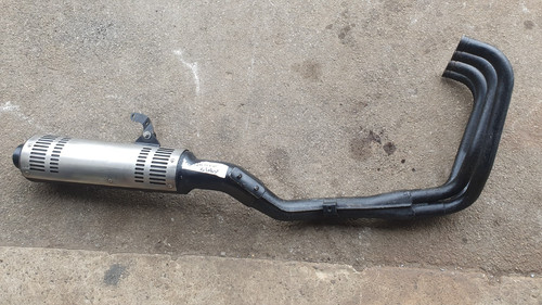Suzuki gsxr1100 exhaust - suzuki,