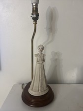 Vintage Table Lamp Featuring A