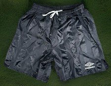 VTG UMBRO Soccer Shorts Nylon Men’s Black Striped Size Medium Gym Workout