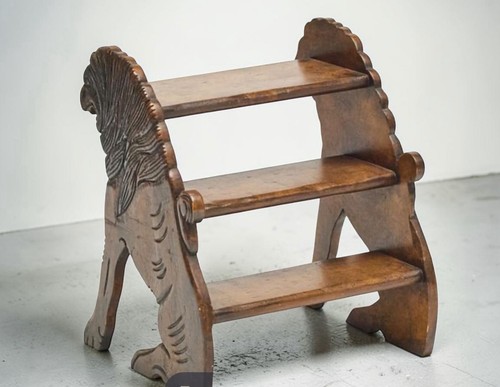 Antique carved oak lion - antique,