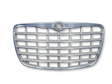 Chrysler 300C Mk1 2007 Front