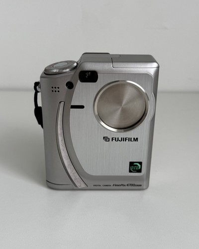 Fujifilm finepix 4700 - finepix,