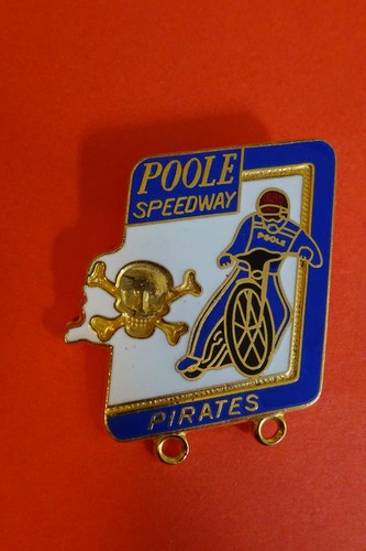 Poole pirates speedway badge - pirates,