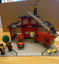 LEGO 6382 Town Fire Station  Vintage Set  Complete