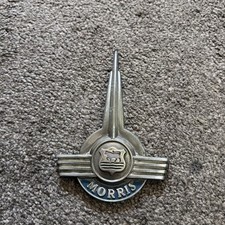 MORRIS MINOR BONNET BADGE