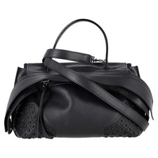 Tod's Wave Top Handle Bag in Black Leather