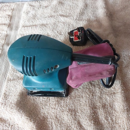 Makita bo4553 palm sander 240v - bo4553,