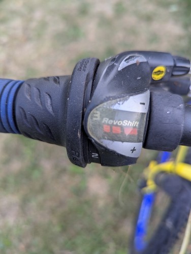 Carrera mountain bike 26in - carrera,