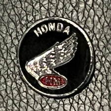 MOTORCYCLE Pin Badge HONDA