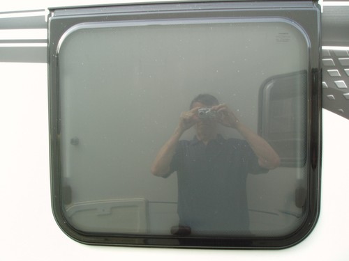 Caravan window 66cm 60cm - 66cm,