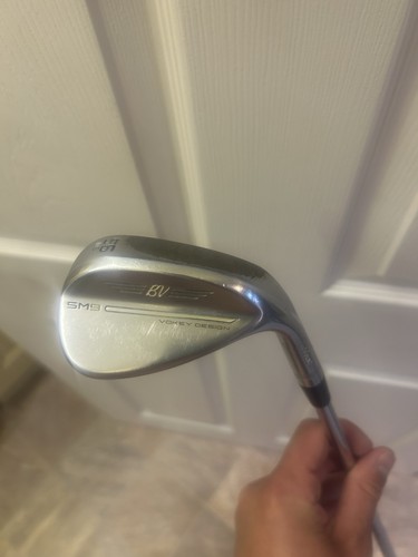 Titleist sm9 vokey wedge - 56°,
