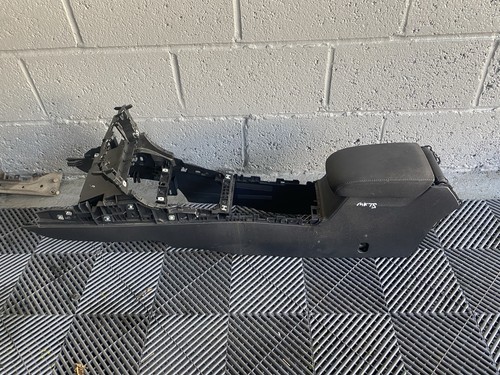 Golf mk7 centre console - centre,