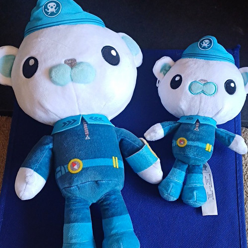 Talking octonauts above - 'talking', &