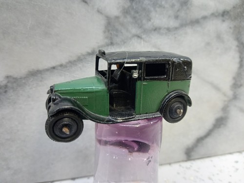 Dinky 36g taxi - dinky, driver