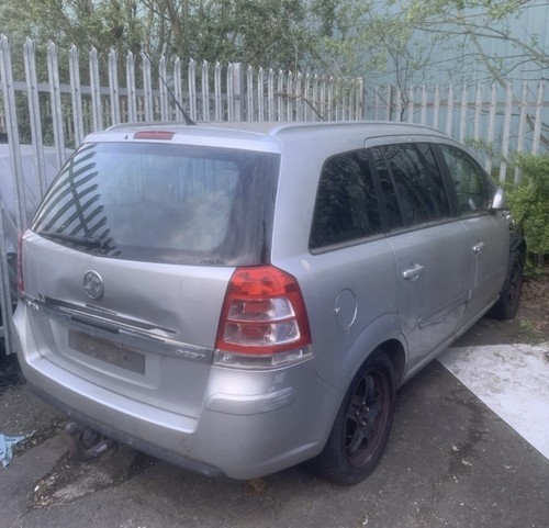2013 vauxhall zafira 7 - vauxhall, b
