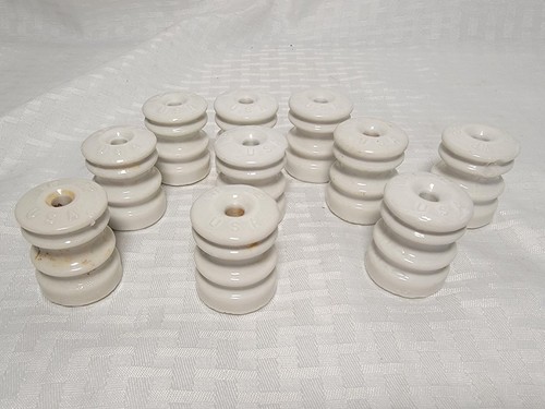 White ceramic insulator wp22 - white,