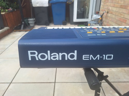 Roland em10 electric keyboard - roland,
