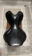 WOW Saddle Flat Seat Size 2
