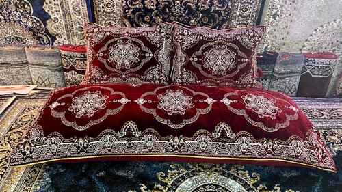 Traditional afghan arabic - traditional,