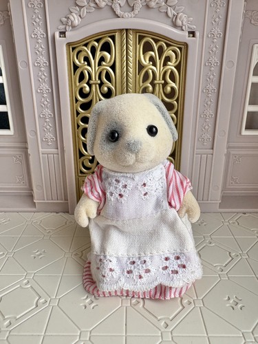 Sylvanian families mrs patch - sylvanian,