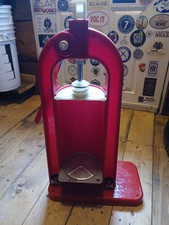 Wine and Bottle Capper - Heavy Duty 