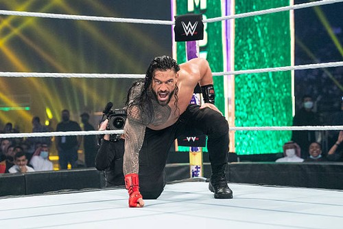 Roman reigns ring during - reigns,