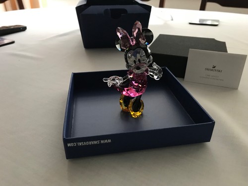 Swarovski minnie mouse - swarovski,