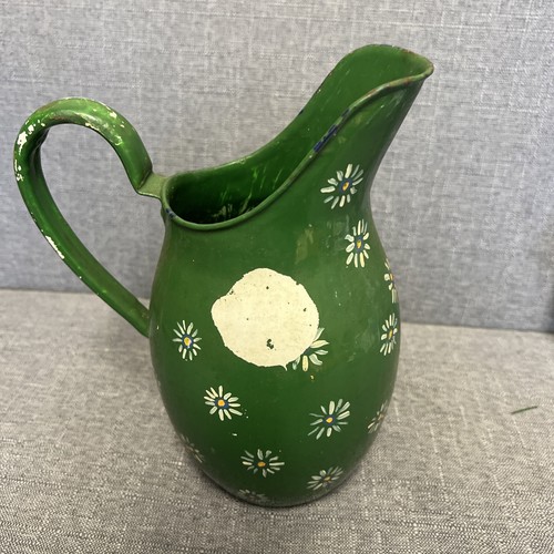 Vintage green enamel - green,