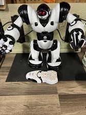 WowWee Robosapien Model 8081 14" Interactive Robot Humanoid 2004 w Remote WORKS!
