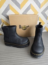 Dr. Martens Zebzag Rigger