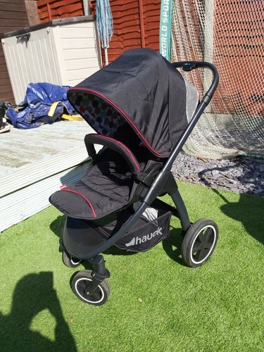 Hauck travel system - hauck, in