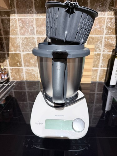 White thermomix friend tm6 and - thermomix,