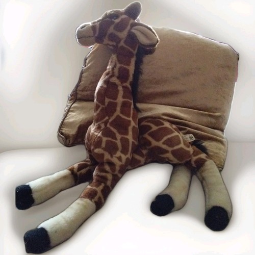 Anna club plush wwf - anna, giraffe
