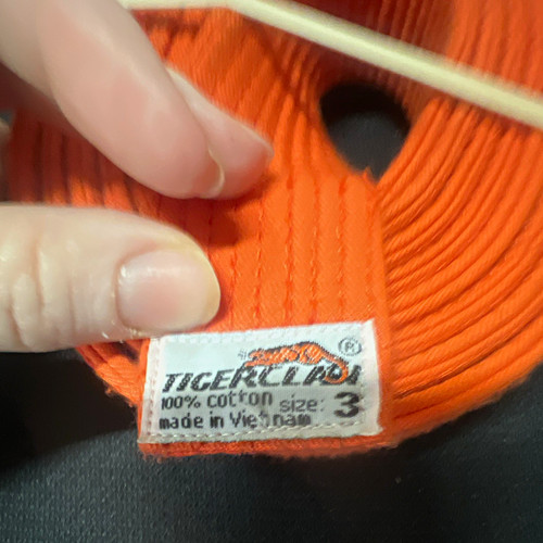 Tiger claw orange martial - claw,