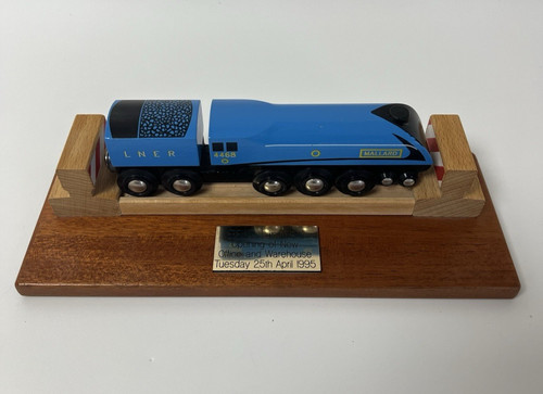 Vintage brio mallard - lner, 4468