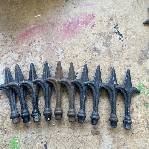 Metal weldable rail - ,