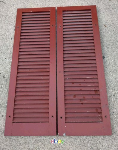 Vintage brick red louvered - brick,
