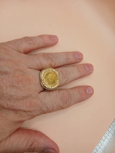Large sovereign ring 1982 - large, 1/2