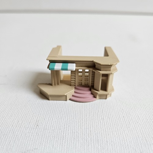 Sylvanian families toy shop - families,