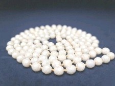 Old Lariat Necklace White