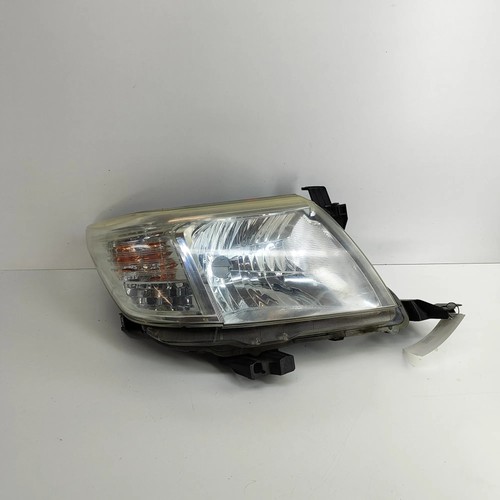 Toyota hilux mk7 headlight - n3,