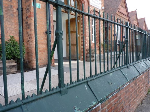 Photo 6x4 cast iron railings - photo,